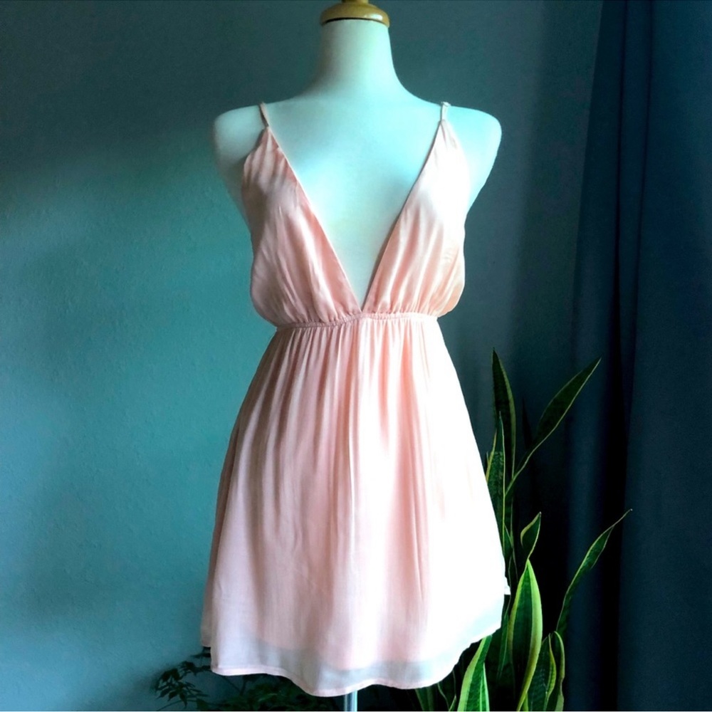 NWT Tobi Plunge Neckline Empire Waist Fit and Flare Mini Sun Strappy Dress Small
